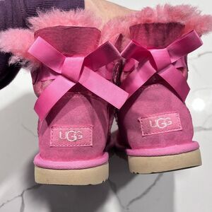 Ugg | Girls Pink Toddler Mini Bailey Bow Winter Leather Boots